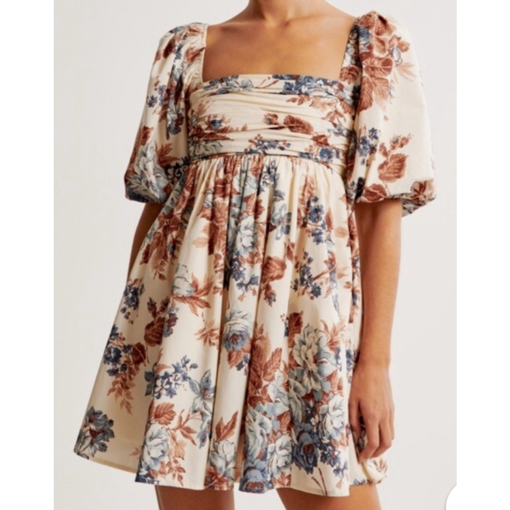 Abercrombie & Fitch Emerson Poplin Puff
Sleeve Mini Dress Cream Floral Sz M